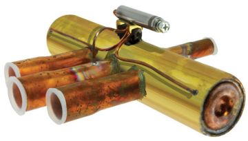 Ruud 61-101684-93 Reversing Valve without Coil